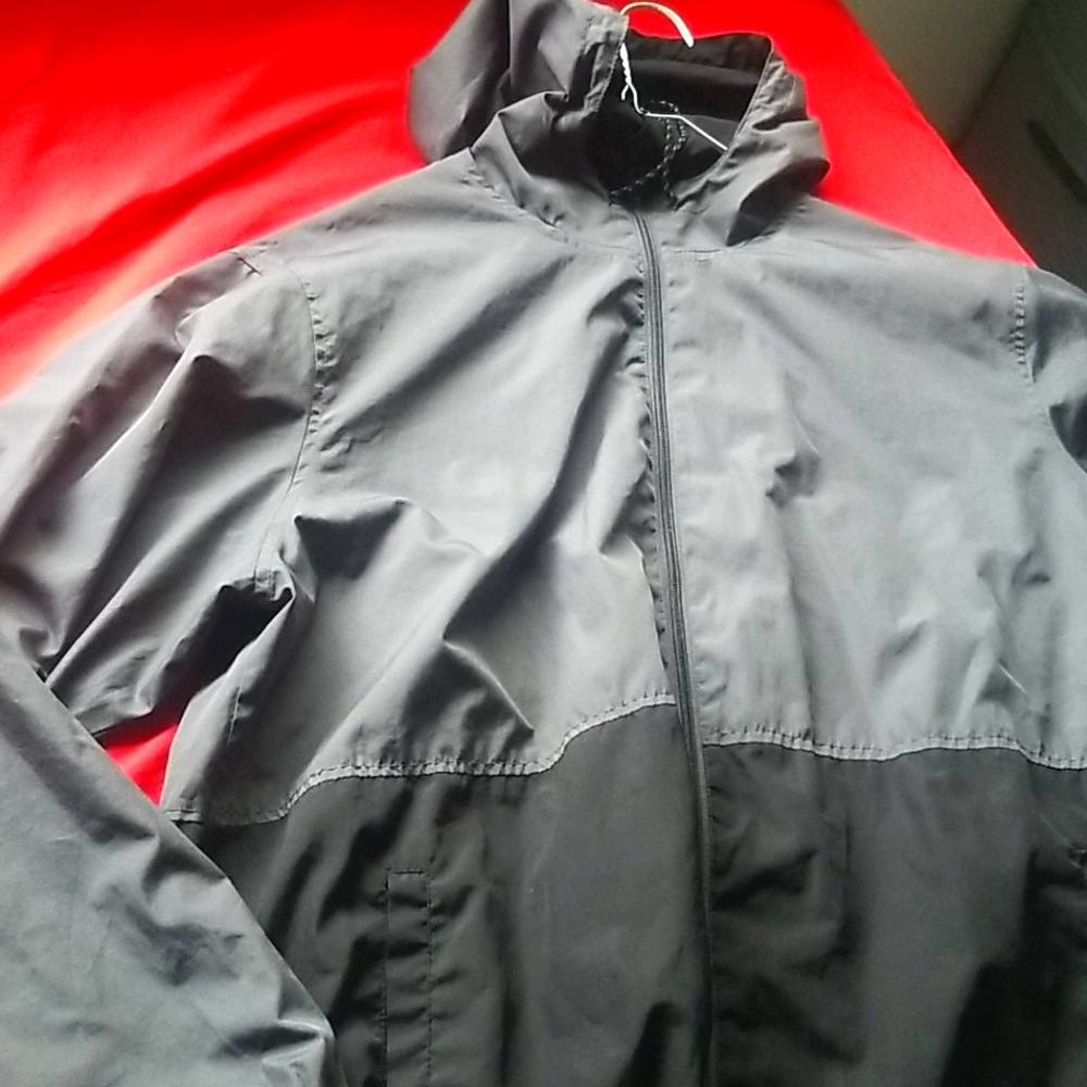 Plain Two-Tone Black/Grey Hooded Windbreaker
